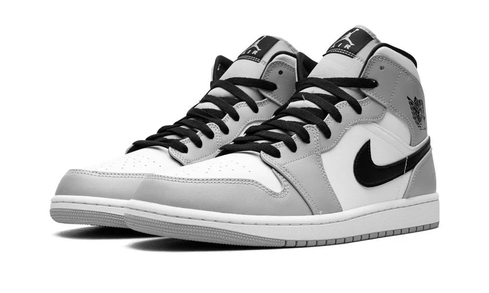 Air Jordan 1 Mid Light Smoke Grey