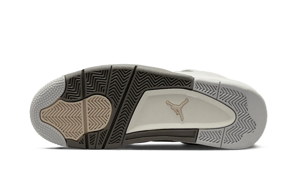 Air Jordan 4 Retro SE Craft Photon Dust