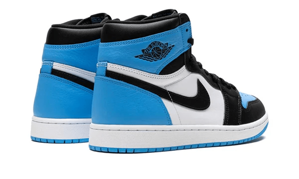 AIR JORDAN 1 RETRO HIGH OG UNC TOE